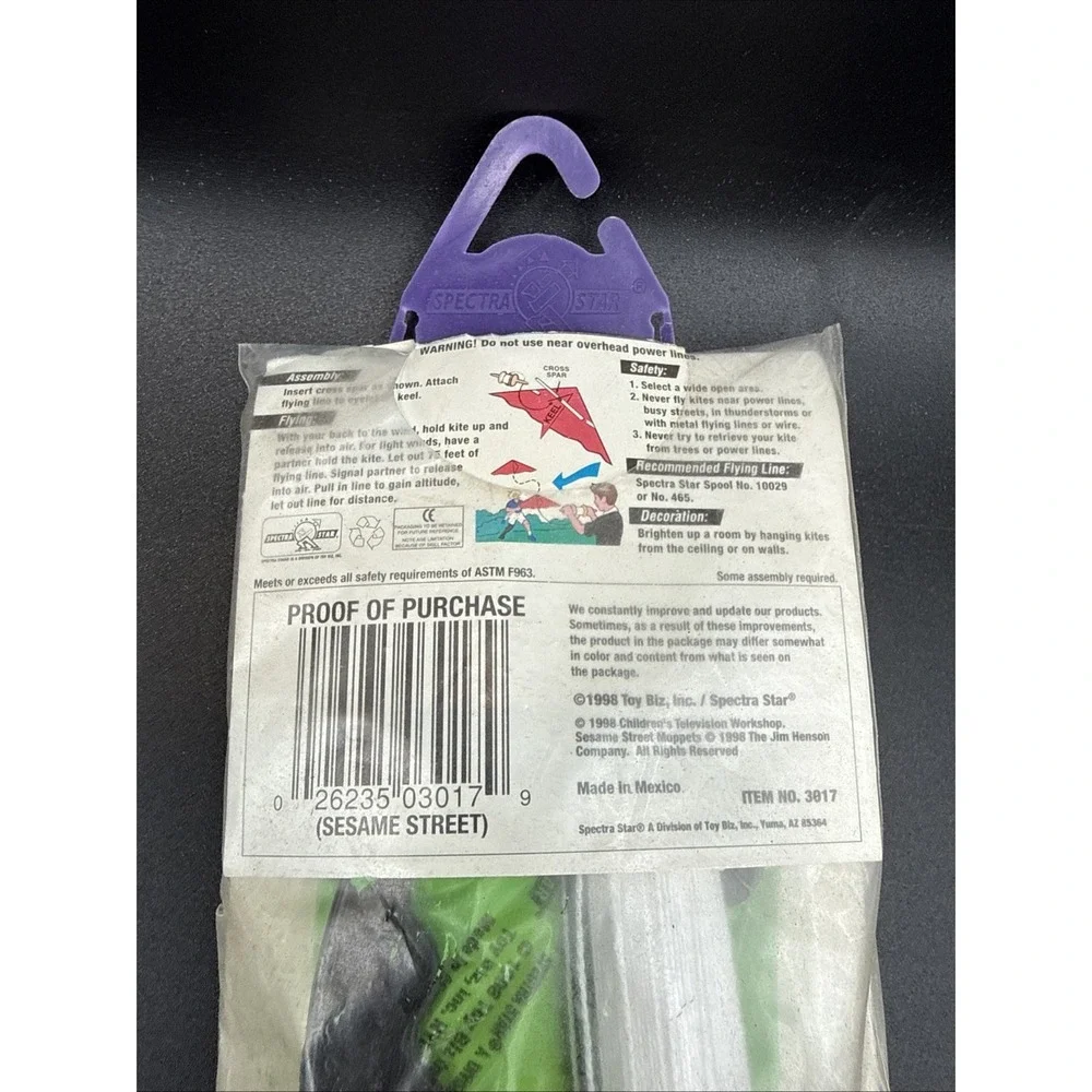 Sesame Street Delta Kite Spectra Star 42